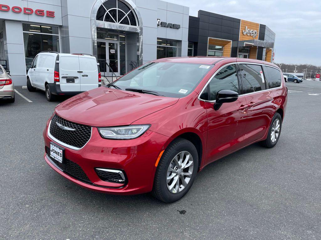 New 2026 Chrysler Pacifica L