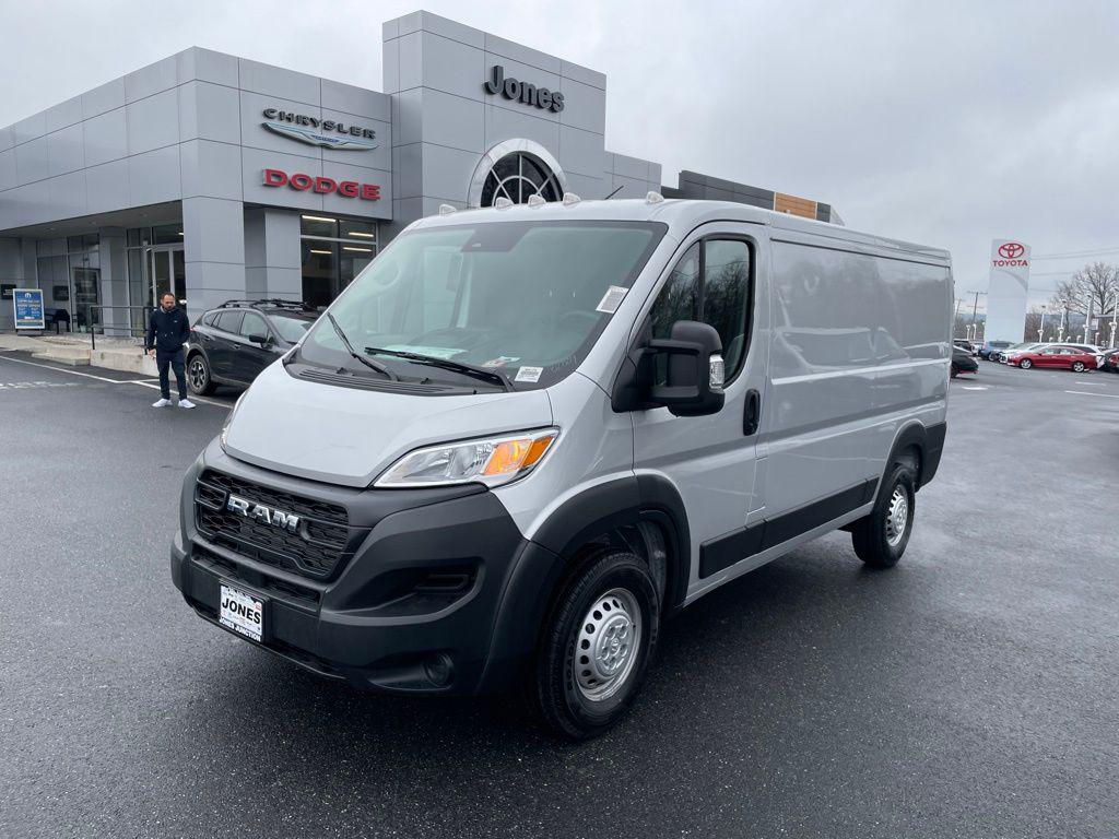 New 2026 RAM ProMaster 3500 Low Roof