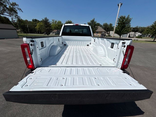 2025 FORD F-350 XL — миниатюра 8