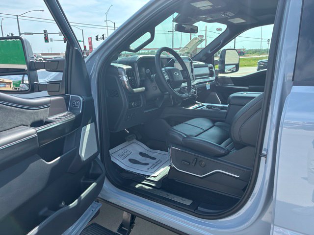 2026 FORD F-250 PLATINUM — миниатюра 26