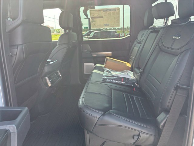2026 FORD F-250 PLATINUM — миниатюра 24