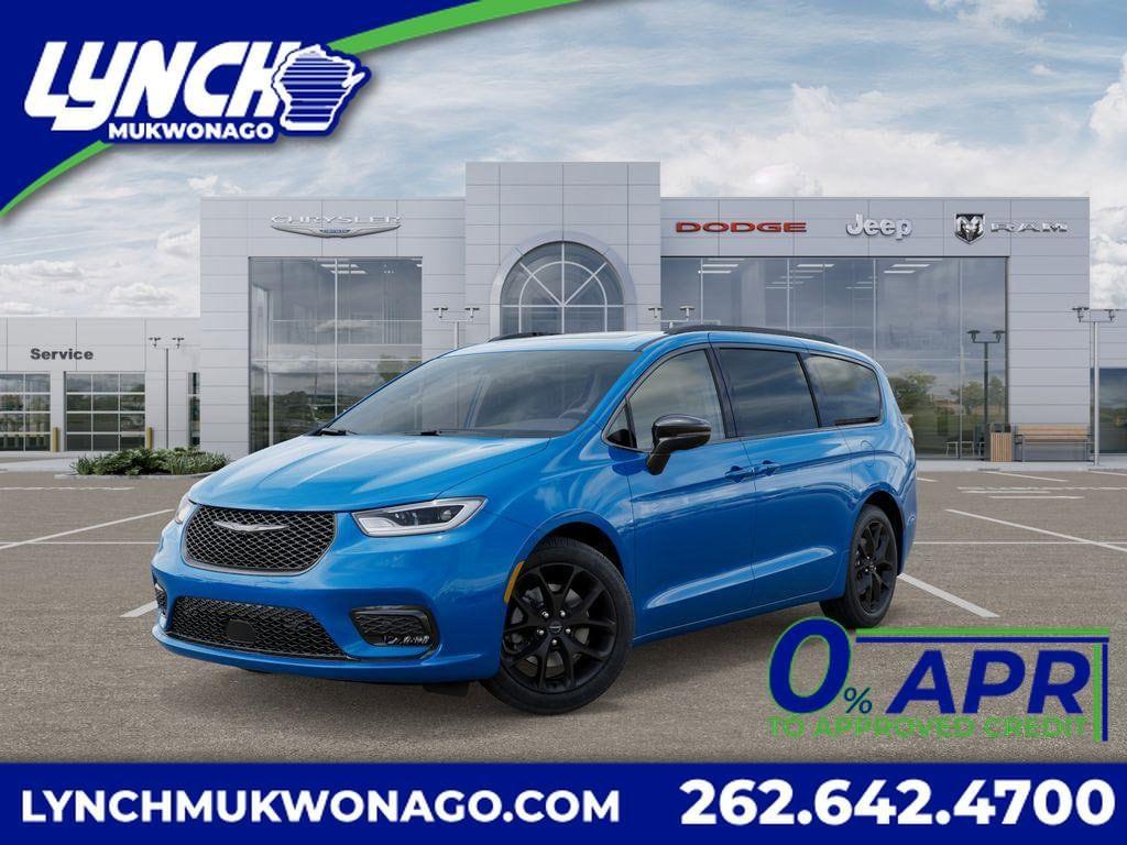 New 2026 Chrysler Pacifica Limited