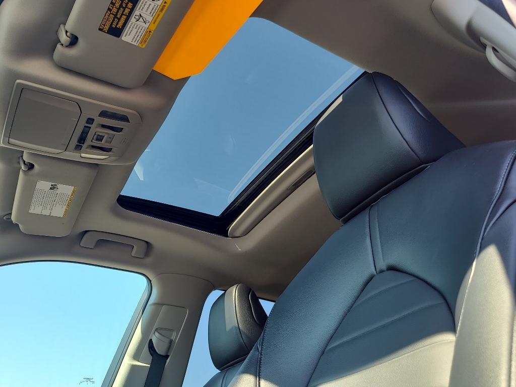 2022 Toyota HIGHLANDER XLE — миниатюра 19