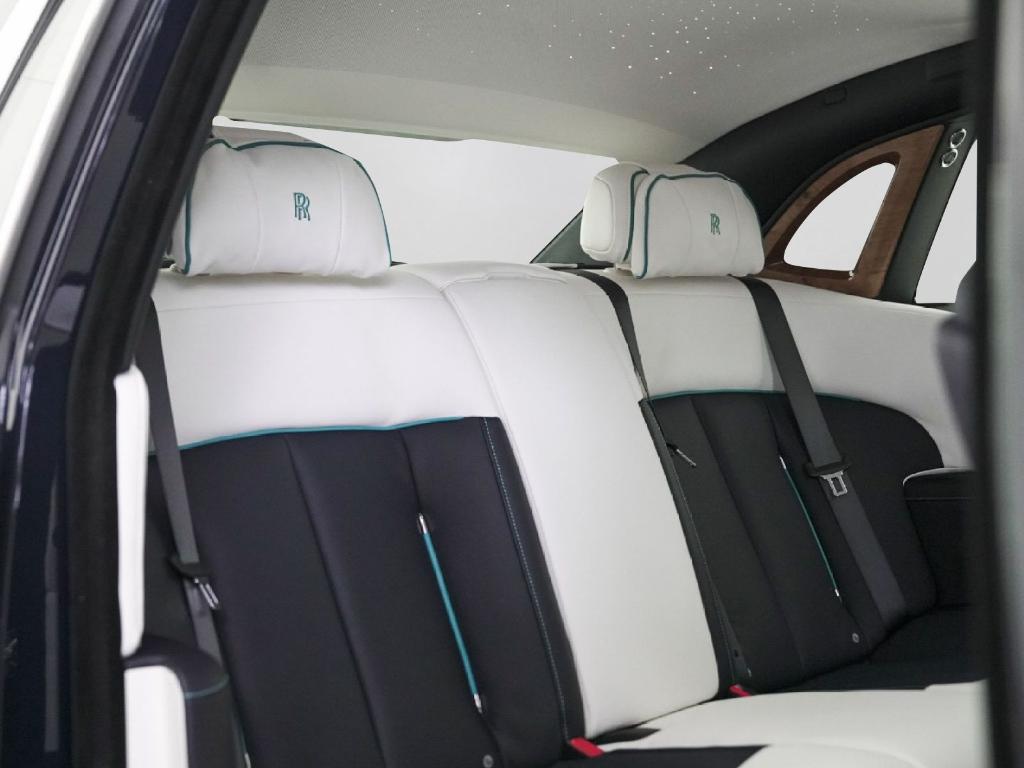 صورة مصغرة 31 لـ 2026 ROLLS-ROYCE PHANTOM