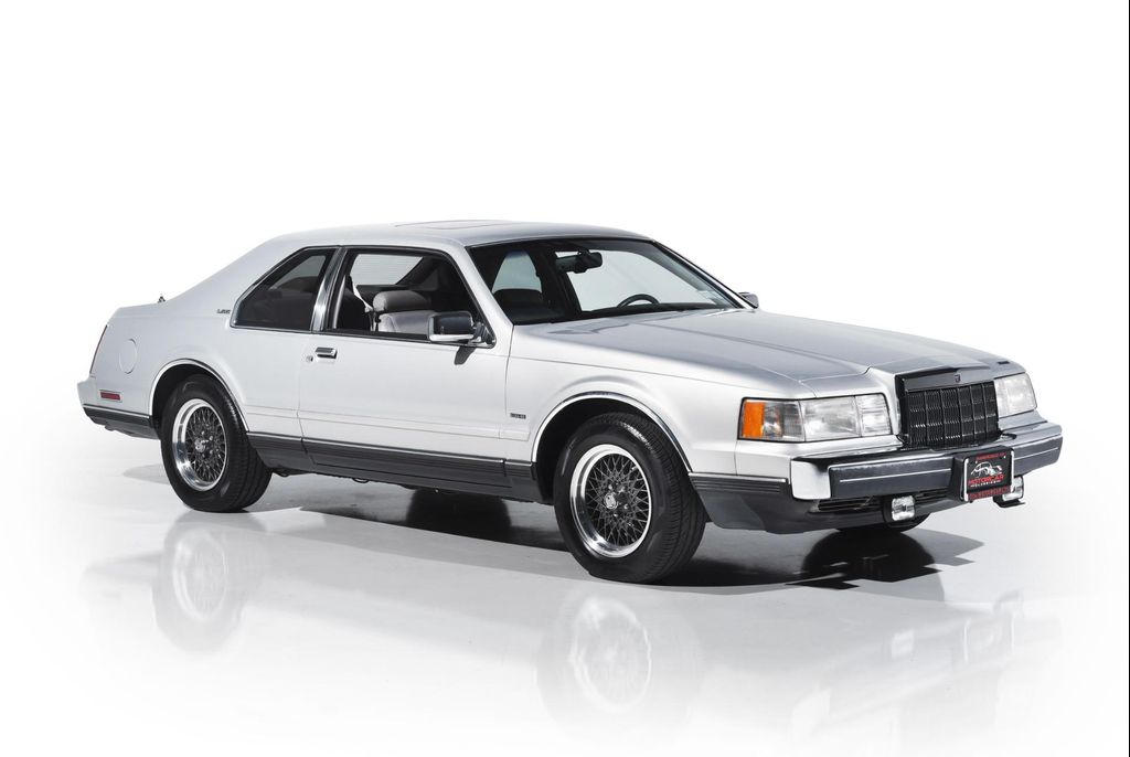 1990 Lincoln Mark VII