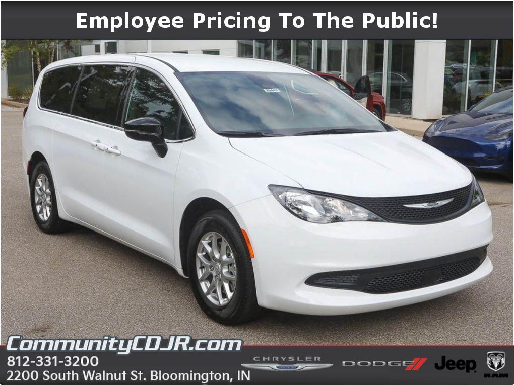 New 2026 Chrysler Voyager LX