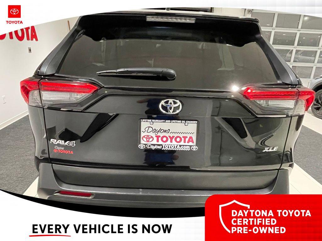 2025 Toyota RAV4 XLE 缩略图 9