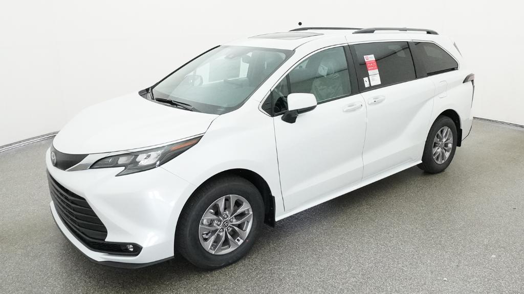 New 2026 Toyota Sienna XLE