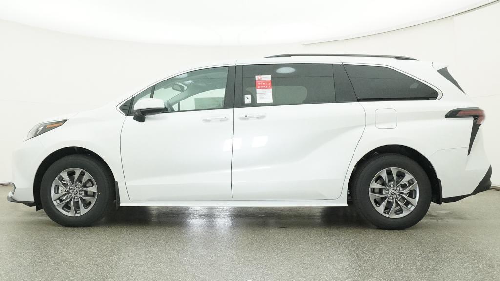 TOYOTA SIENNA - 8