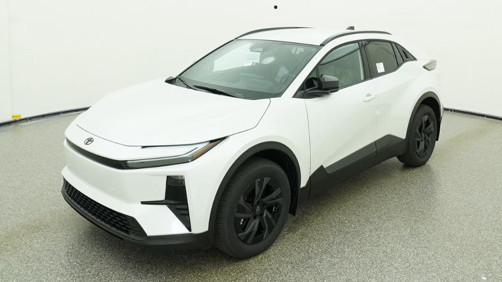 New 2026 Toyota C-HR SE