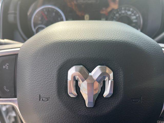 صورة مصغرة 32 لـ 2024 RAM 2500 LARAMIE