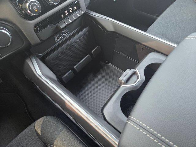 صورة مصغرة 16 لـ 2026 RAM 1500 EXPRESS