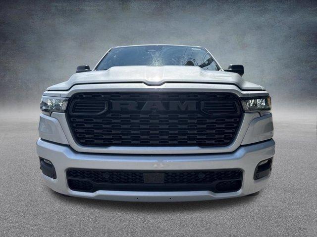 صورة مصغرة 2 لـ 2026 RAM 1500 EXPRESS