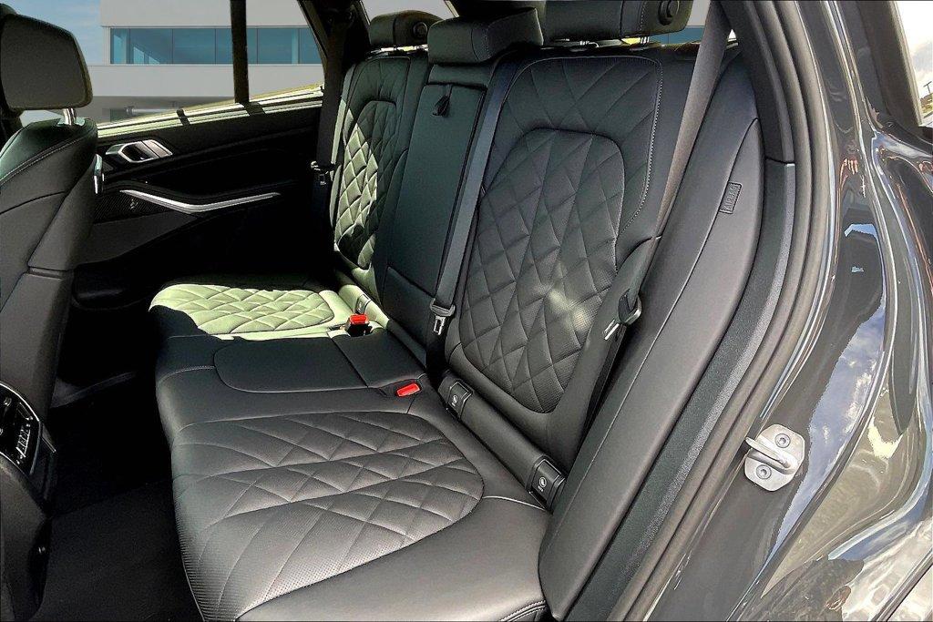 2026 BMW X5 M60I 缩略图 22