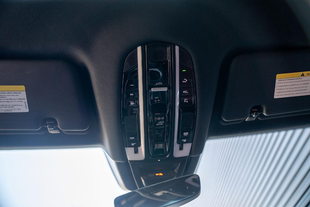 PORSCHE CAYENNE - 10