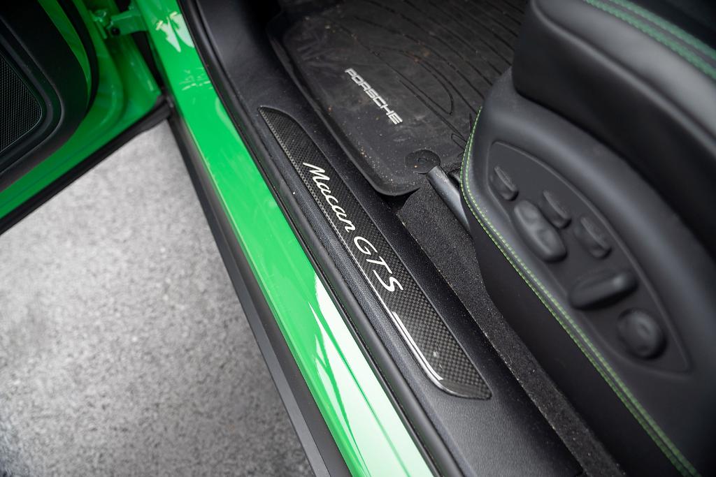 صورة مصغرة 22 لـ 2023 Porsche MACAN GTS