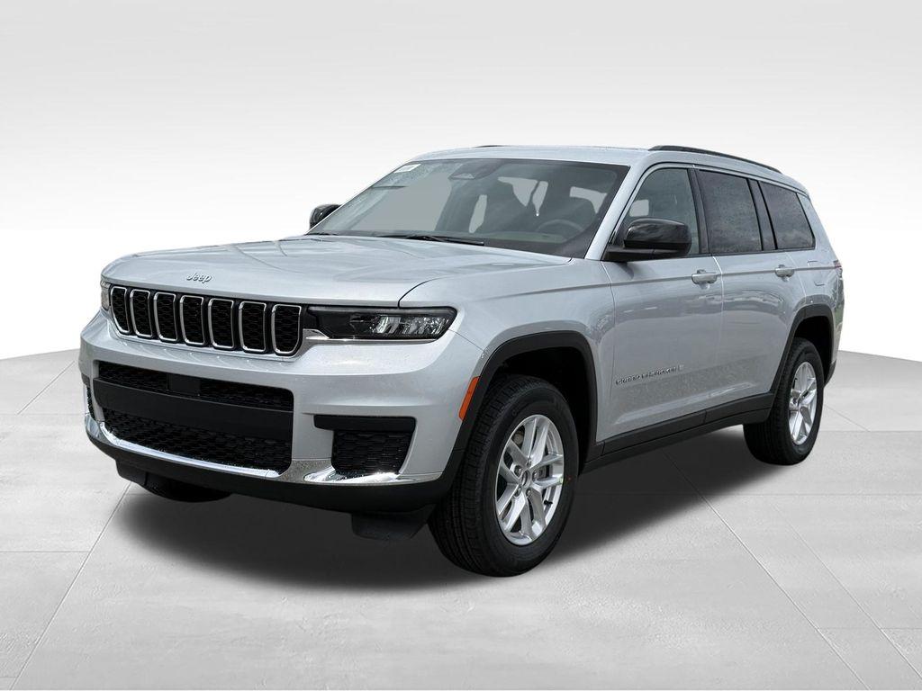 New 2026 Jeep Grand Cherokee L Laredo
