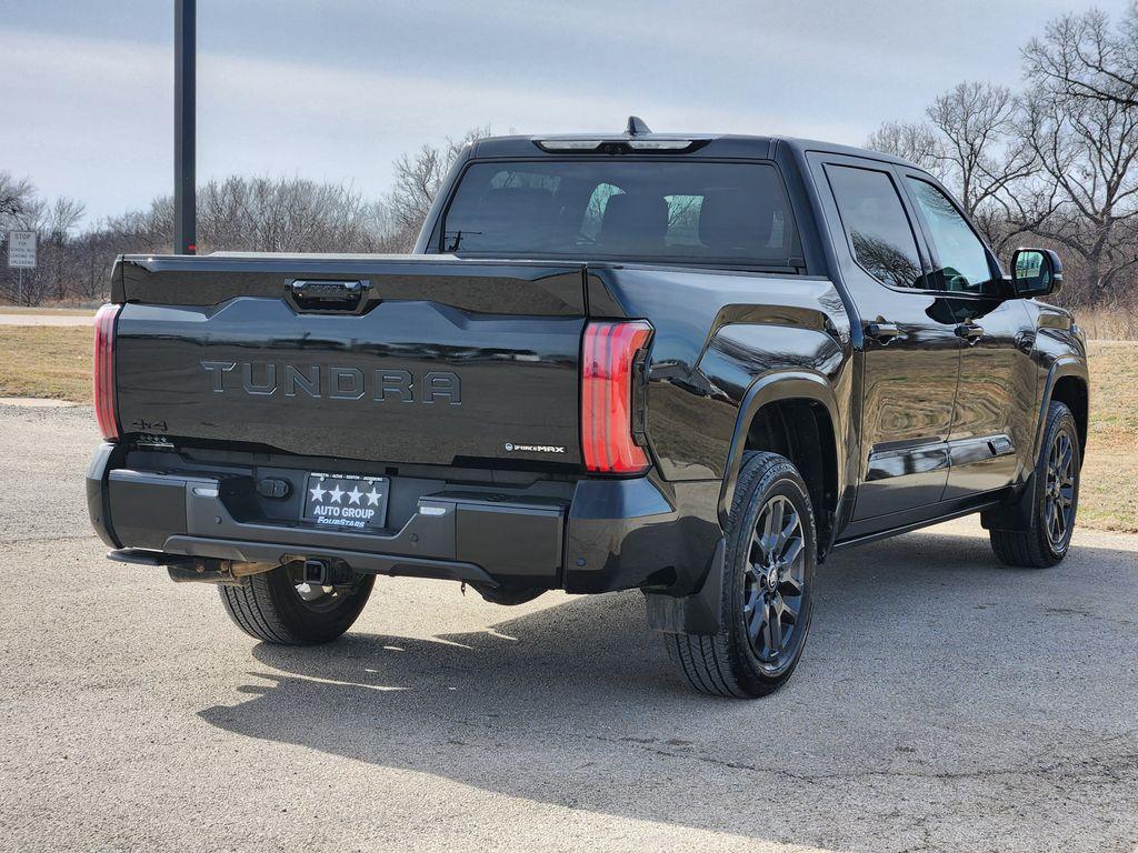 TOYOTA TUNDRA - 7