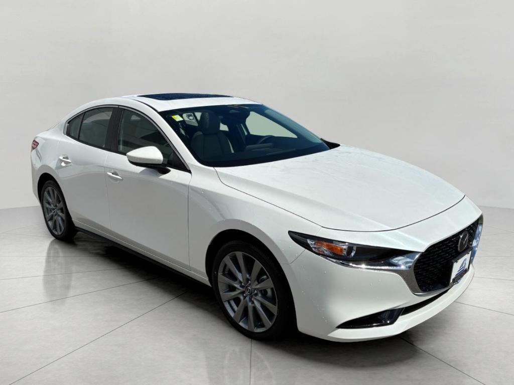 New 2026 Mazda Mazda3 FWD w/Preferred Package