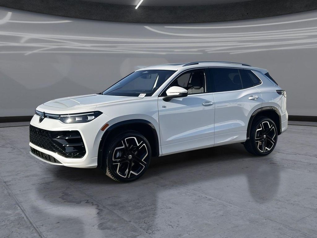 New 2026 Volkswagen Tiguan 2.0T SEL R-Line 4MOTION