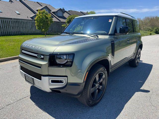 2022 Land Rover Defender