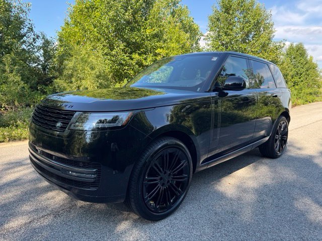New 2026 Land Rover Range Rover SE