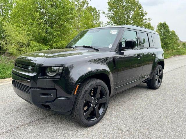New 2026 Land Rover Defender P400 X-Dynamic SE