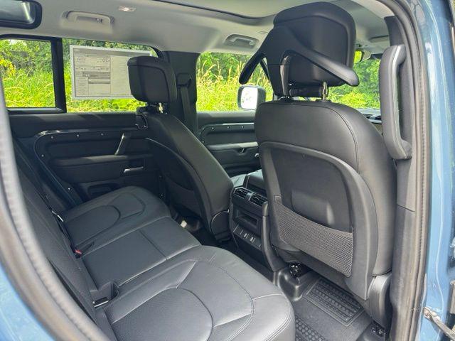 صورة مصغرة 16 لـ 2026 LAND Rover DEFENDER P400 X-DYNAMIC SE