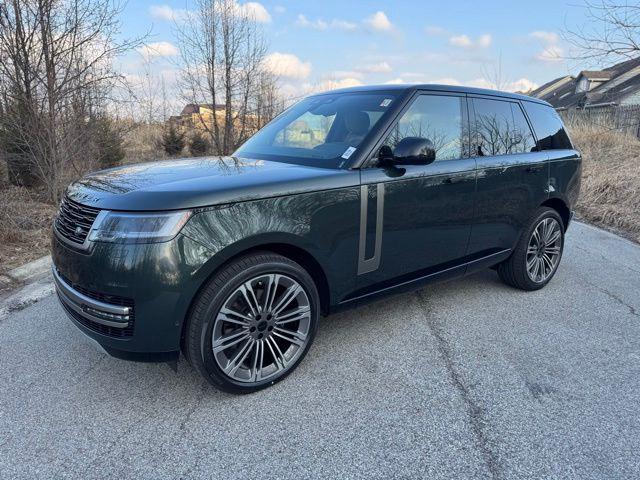 New 2026 Land Rover Range Rover P400 SE