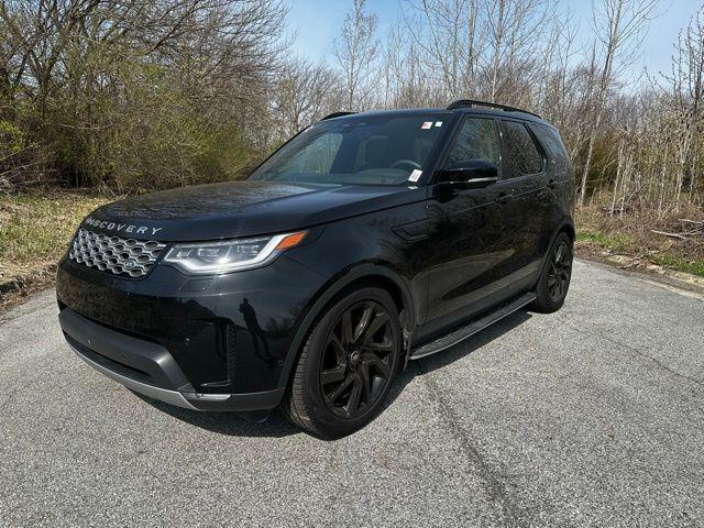 New 2025 Land Rover Discovery P300 S