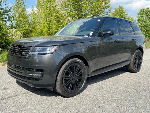 New 2026 Land Rover Range Rover P400 SE