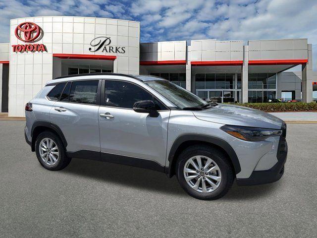 New 2026 Toyota Corolla Cross LE