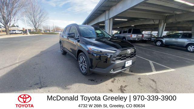 TOYOTA COROLLA CROSS - 2