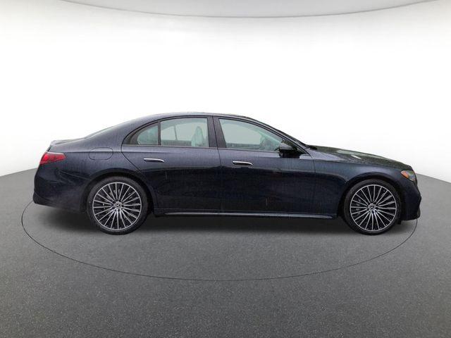 MERCEDES-BENZ E-CLASS - 4