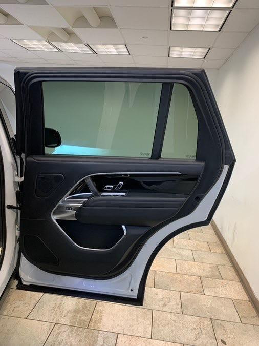 صورة مصغرة 56 لـ 2023 LAND Rover RANGE ROVER P400 SE