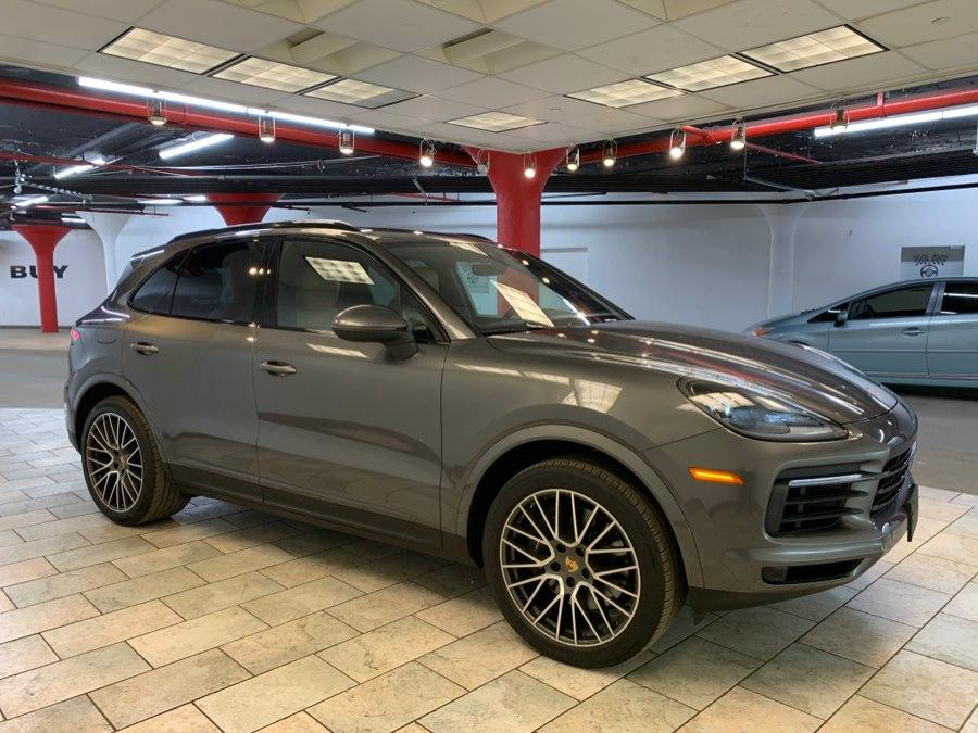 PORSCHE CAYENNE - 8