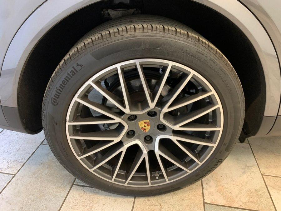 PORSCHE CAYENNE - 10