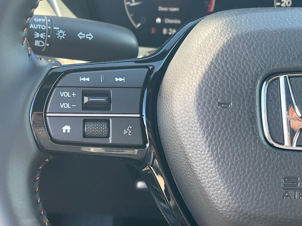 صورة 14 لـ 2027 Honda HR-V SPORT