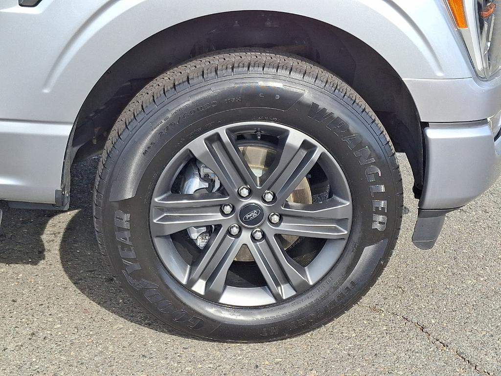 FORD F-150 LARIAT - 8