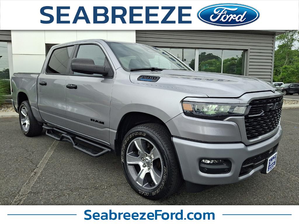 صورة 1 لـ 2025 RAM 1500 TRADESMAN