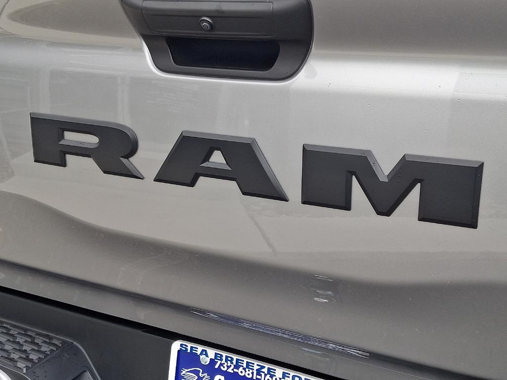 2025 RAM 1500 TRADESMAN thumbnail 30