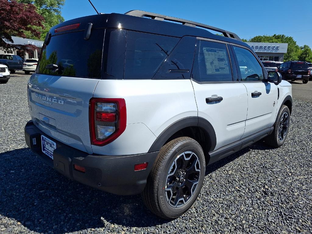 صورة 4 لـ 2026 FORD BRONCO SPORT OUTER BANKS