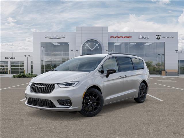 New 2026 Chrysler Pacifica L