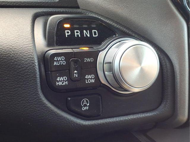 صورة مصغرة 26 لـ 2023 RAM 1500 LARAMIE