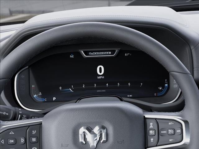 2026 RAM 1500 LARAMIE thumbnail 17