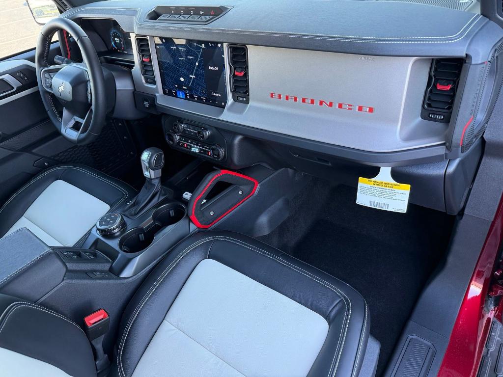 2026 FORD BRONCO OUTER BANKS 缩略图 21