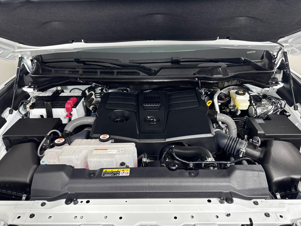 صورة 12 لـ 2024 Toyota TUNDRA LIMITED