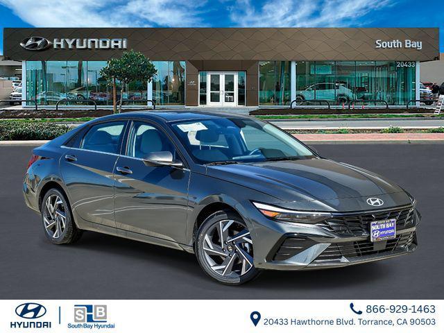 New 2026 Hyundai ELANTRA HEV Limited