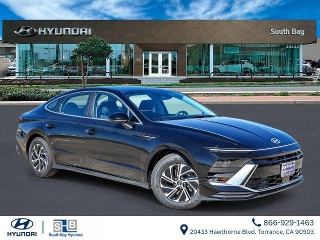 New 2027 Hyundai SONATA Hybrid Blue