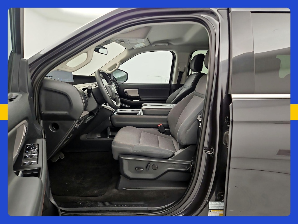 صورة 13 لـ 2025 FORD EXPEDITION MAX ACTIVE
